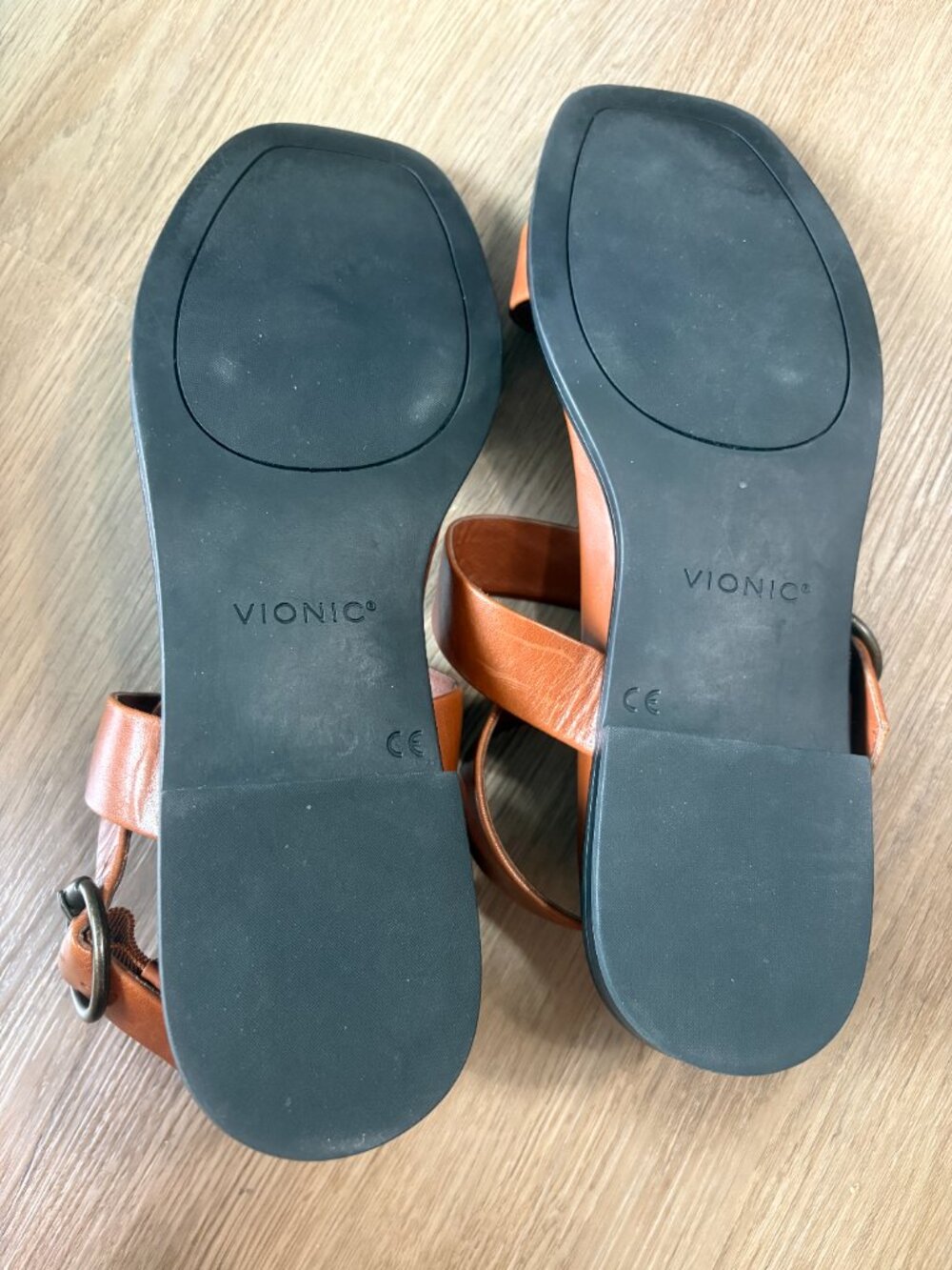 Vionic Anaya Ankle Strap Sandal size 9.5 espresso brown leather flats buckle - Picture 7 of 9
